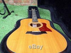 Taylor 310 (Made in USA. 2006)