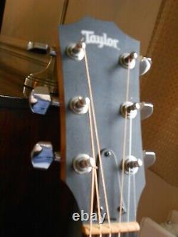 Taylor USA Made Big Baby Acoustic & Fitted Hardcase