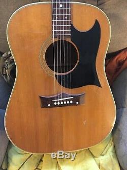 The Grammer guitar Model 30 Vintage 1967 Made In Nashville WithOriginal Case