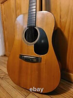 Vintage 1970's Lark L205 Acoustic Guitar Korean Made Plays & Sounds Nice Relic