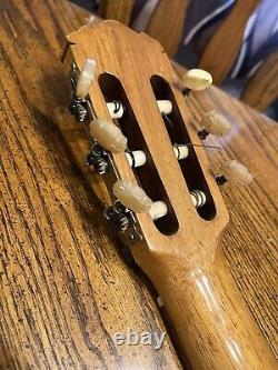 Vintage 1970s Made In Japan Estrada CL-3 Classic Acoustic Guitar