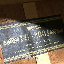 Vintage 1970s YAMAHA FG-200J Black Label Acoustic guitar Made in Japan TGJ