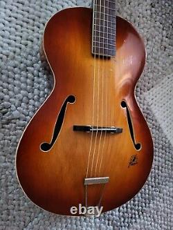 Vintage Guitar Guitar Framus Made in Germany Archtop Percussion Guitar Jazz Guitar