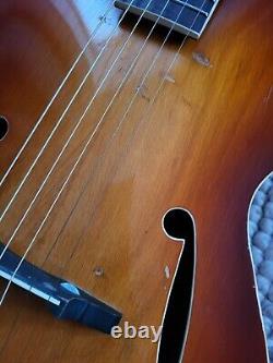 Vintage Guitar Guitar Framus Made in Germany Archtop Percussion Guitar Jazz Guitar