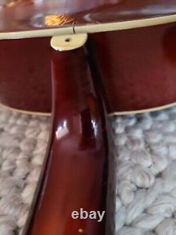 Vintage Guitar Guitar Framus Made in Germany Archtop Percussion Guitar Jazz Guitar