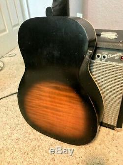 Vintage Silvertone Model 319 Acoustic Guitar Sunburst Made In USA VG