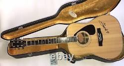 Yamaha FG-201 Acoustic Guitar Made In Japan with Hard Case Brian McKnight SIGNED