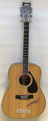 Yamaha FG-201 Acoustic Guitar Made In Japan with Hard Case Brian McKnight SIGNED