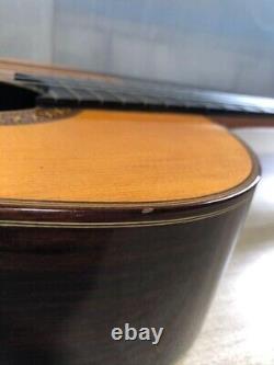 Yukinobu Chai Classical Guitar Made In 1976 With Case