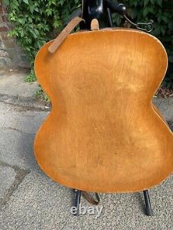 Zenith De Luxe 21 Archtop Acoustic Guitar. Framus. Made In Germany