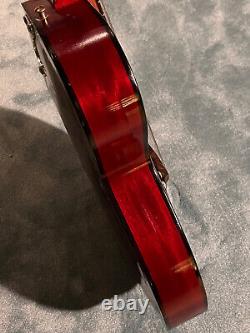 Années 1970 Archtop Zerosette rouge 07 haut de gamme Castelfidardo vintage fabriqué en Italie