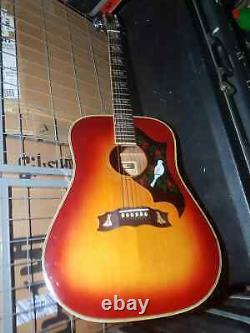 DREADNOUGHT UNIVOX DES ANNÉES 70 FABRIQUÉ À L'USINE IBANEZ AU JAPON