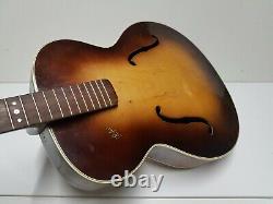 GUITARE DE JAZZ HOFNER fabriquée en ALLEMAGNE