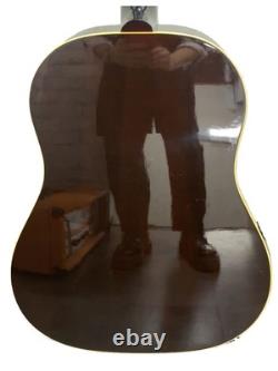 GUITARE ÉLECTROACOUSTIQUE EARLY J-45/ OHC inclus/ Fabriquée en 1999/ Sunburst