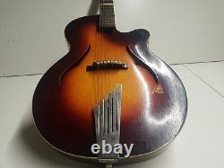 GUITARE JAZZ FRAMUS fabriquée en ALLEMAGNE