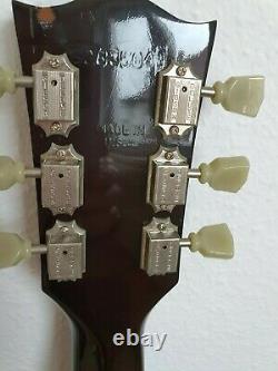 Gibson J-30 1992 Akustik Gitarre Mit Koffer Made In USA Top Zustand