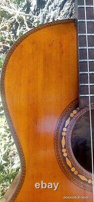 Guitare 3/4, Shikhovo (Russie), 1961, faite à la main.