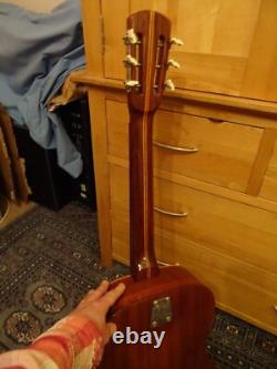 Guitare Eko vintage Texan (fabriquée en Italie)
