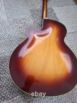 Guitare Vintage Framus Archtop Fabricée en Allemagne