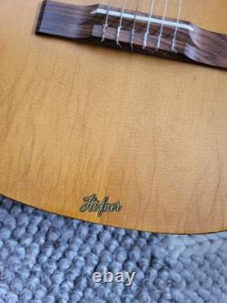 Guitare Vintage Höfner Fabriquée en Allemagne