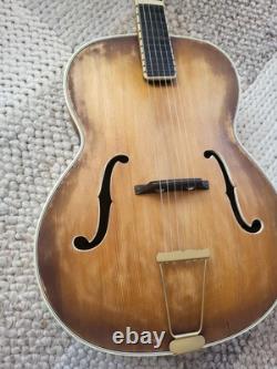 Guitare Vintage Höfner Fabriquée en Allemagne Archtop