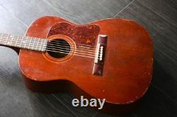 Guitare acoustique Favilla F-5 & fabriquée aux États-Unis (années 1960)