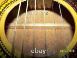 Guitare acoustique Grand Concert Silvertone S1212 de 1970 fabriquée par Harmony