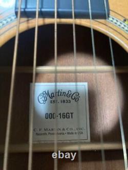 Guitare acoustique Martin OOO-16GT avec étui rigide ne se fait plus