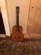 Guitare Acoustique Classique Silvertone Des Années 1960 Fabriquée Aux États-unis