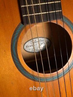 Guitare acoustique classique Silvertone des années 1960 fabriquée aux États-Unis