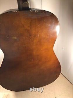 Guitare acoustique classique Silvertone des années 1960 fabriquée aux États-Unis