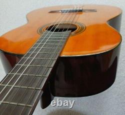 Guitare acoustique classique Suzuki C-150 naturelle fabriquée au Japon avec étui rigide