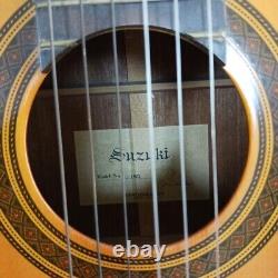 Guitare acoustique classique Suzuki C-150 naturelle fabriquée au Japon avec étui rigide