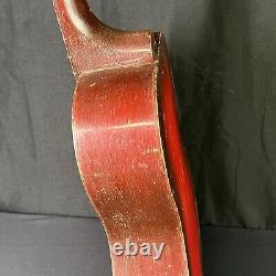 Guitare acoustique rouge en bois Harmony des années 1950 fabriquée aux États-Unis