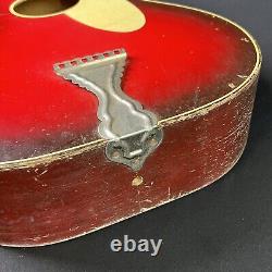 Guitare acoustique rouge en bois Harmony des années 1950 fabriquée aux États-Unis