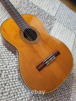 Guitare ancienne Shiro fabriquée au Japon