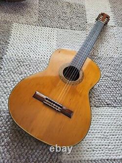 Guitare ancienne Shiro fabriquée au Japon