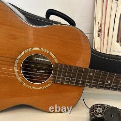 Guitare classique acoustique Vintage VAL DEZ ESPANIA avec étui fabriquée en Finlande