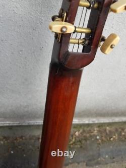 LUTH GUITARE fabriqué en ALLEMAGNE