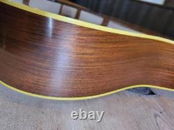 Martin D-28 / Guitare acoustique avec étui d'origine fabriqué en 1975