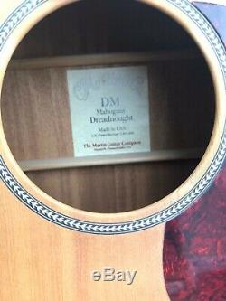 Série Martin DM Dreadnought Acoustic Guitar USA Made Sounds + Joue Etonnamment