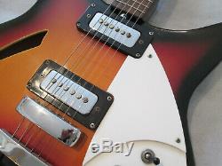 Shaftesbury 3261 Guitare Semi-acoustique Très Début Des Années 70 A Fait En Italie