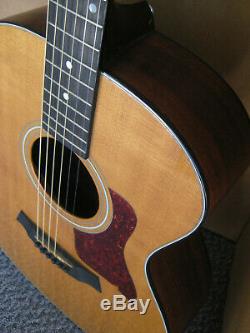 Taylor 314 Acoustic Guitar, Easy Play Fait Rare Studio Collection