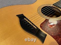 Taylor Acoustic Guitar 214 USA Made All Solid Wood (2005)