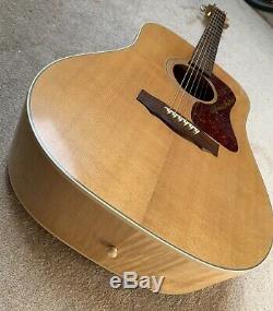 USA 1990-made Guild D30 Maple Dreadnought, & Hard Shell Case Condition Beau