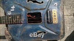 Unique Vintage Ww2 Jerry Peut En Main Six Cordes Acoustique Guitare Électrique