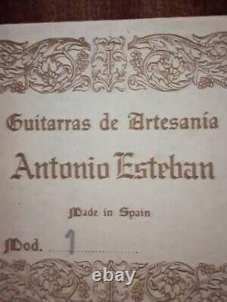 Vieille Guitare Concert Guitare Pleine Solide Plafond Fabriquée En Espagne Guitare