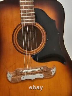 Vieille guitare Framus fabriquée en Allemagne