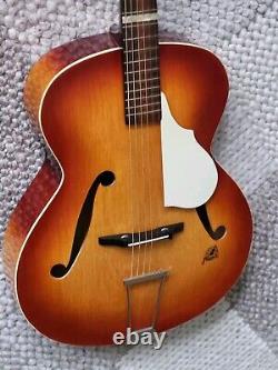 Vieille guitare Guitare Framus Archtop Percussion Guitare Fabriquée en Allemagne