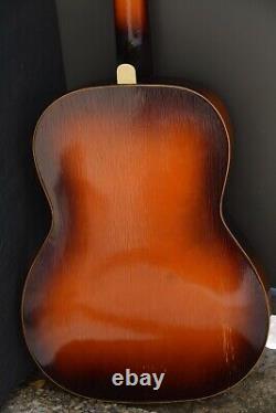 Vieille guitare Hoyer Mini Hoyer Archtop fabriquée en Allemagne